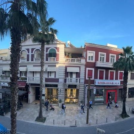 City Center Apartment Durres Bagian luar foto