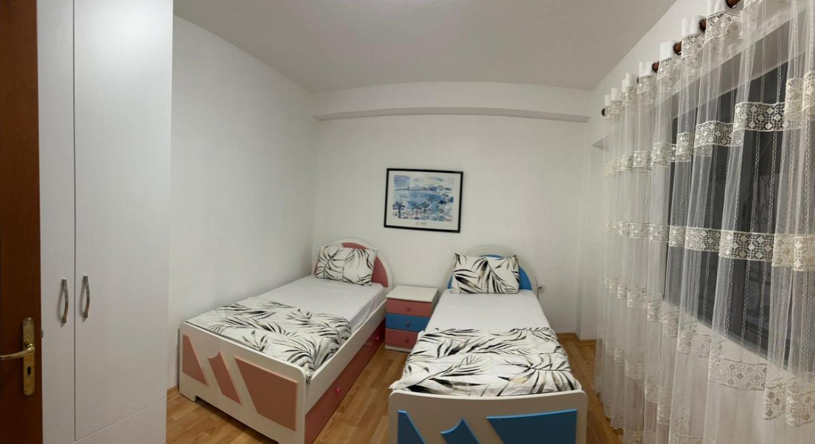 City Center Apartment Durres Bagian luar foto